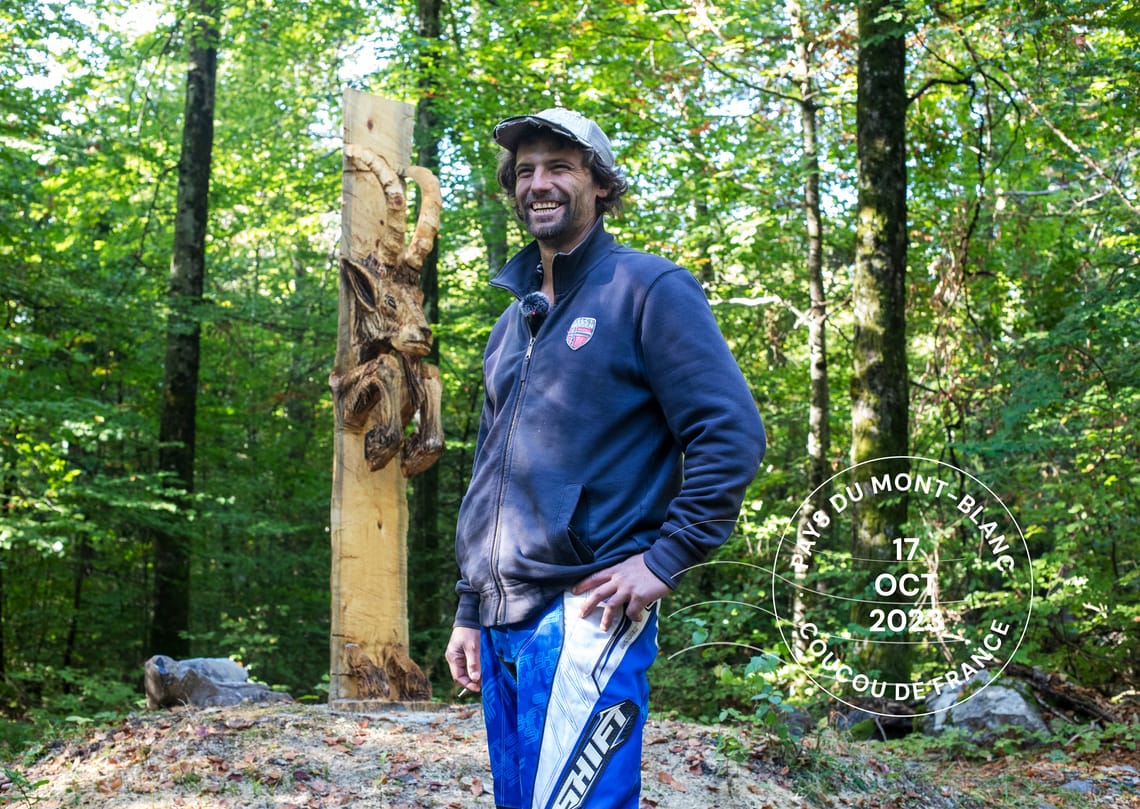 Kevin Churoux, arboriste sculpteur au Plateau d'Assy